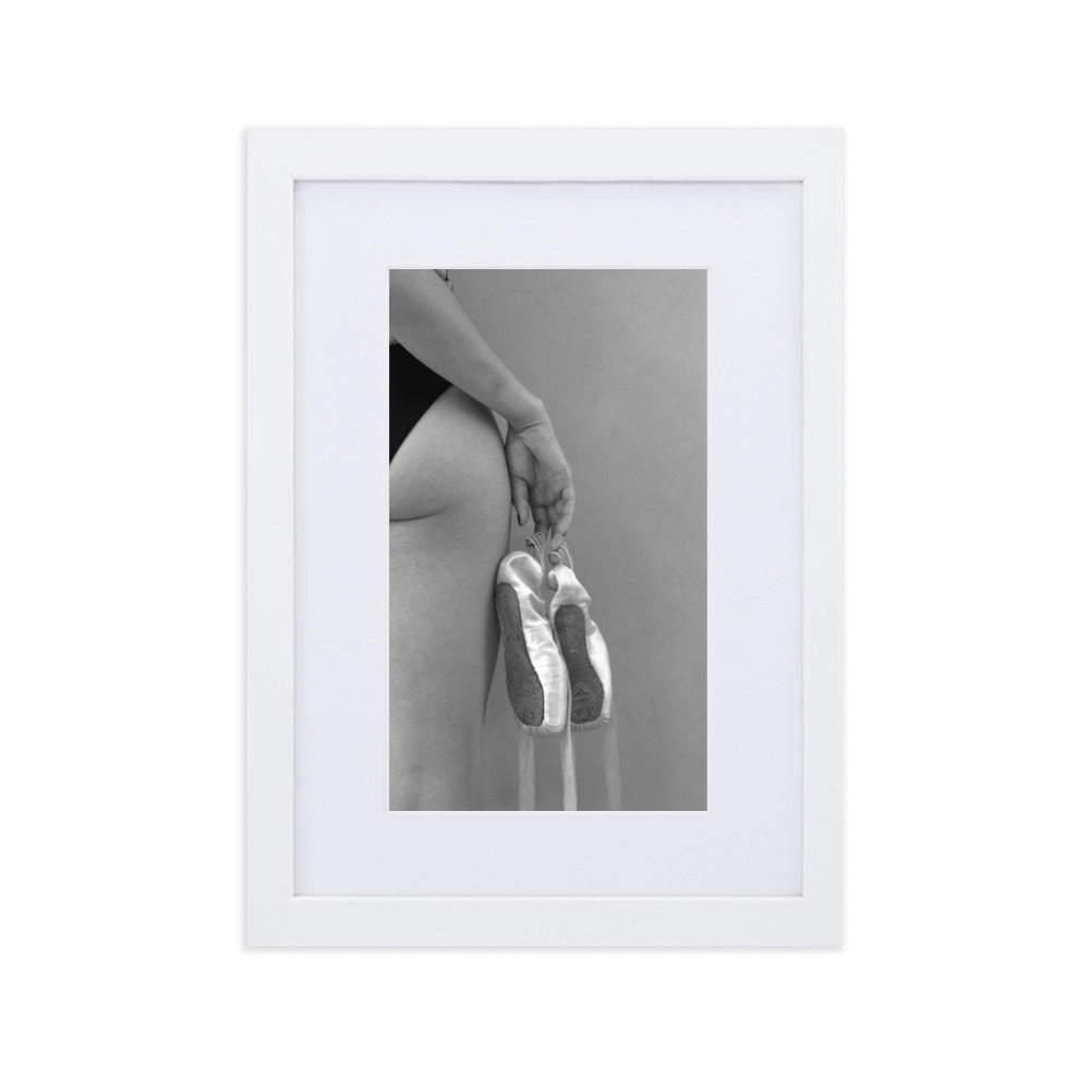 Poster mit Passepartout - Ballettschuhe Weiß / 21×30 cm artlia