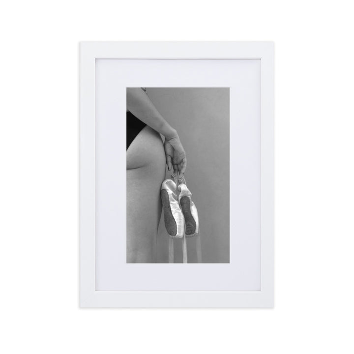 Poster mit Passepartout - Ballettschuhe Weiß / 21×30 cm artlia