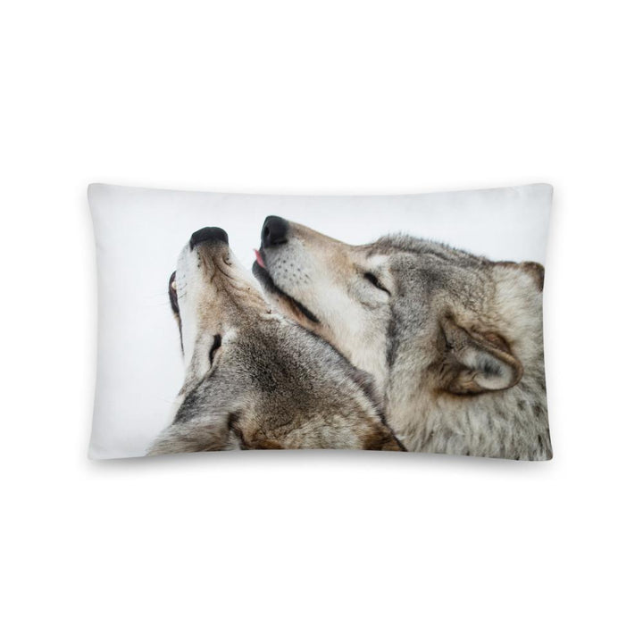 kuschelnde Wölfe - Kissen 50x30 cm / ohne Füllung artlia