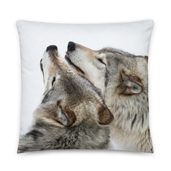 kuschelnde Wölfe - Kissen 56x56 cm / ohne Füllung artlia