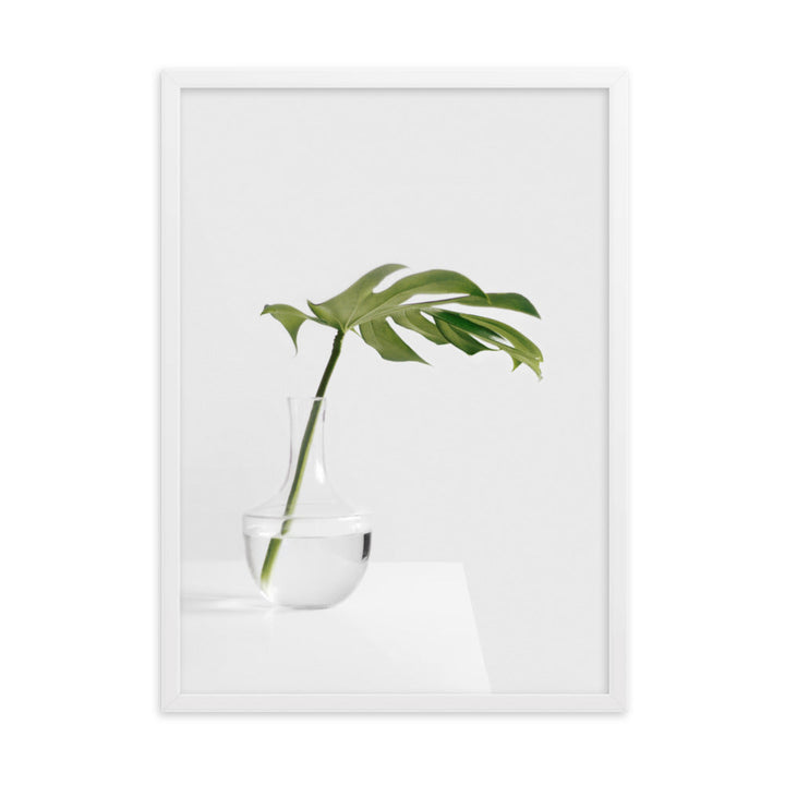 Palm in Vase - Poster im Rahmen Weiß / 50×70 cm artlia
