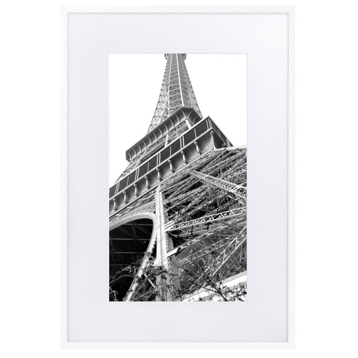 Paris Eiffel Tower - Poster im Rahmen mit Passepartout Weiß / 61×91 cm artlia