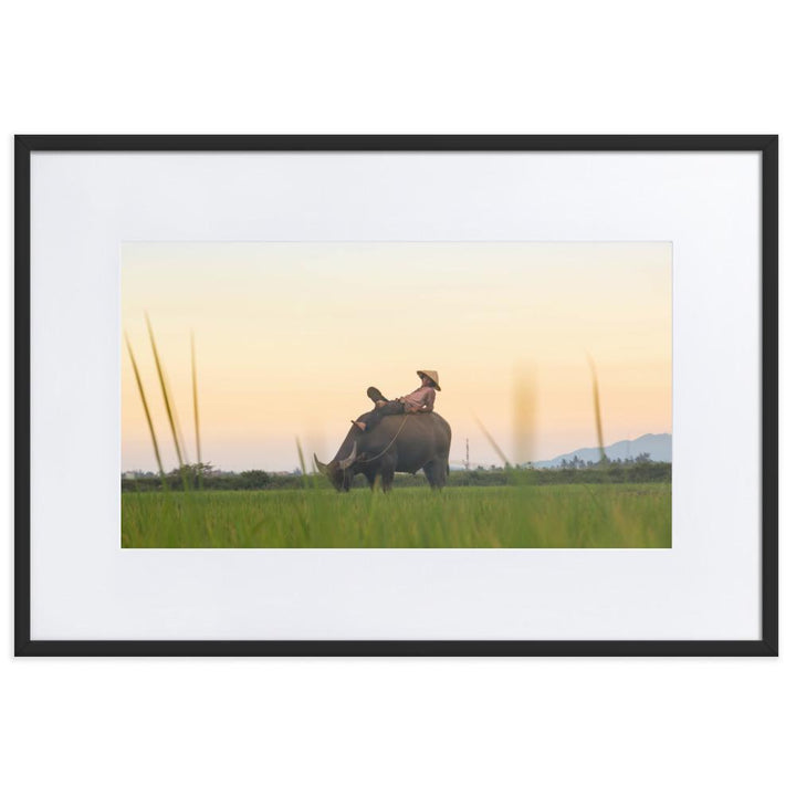 Peaceful Evening - Poster im Rahmen mit Passepartout Schwarz / 61×91 cm artlia
