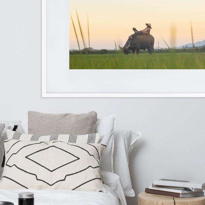 Peaceful Evening - Poster im Rahmen mit Passepartout artlia