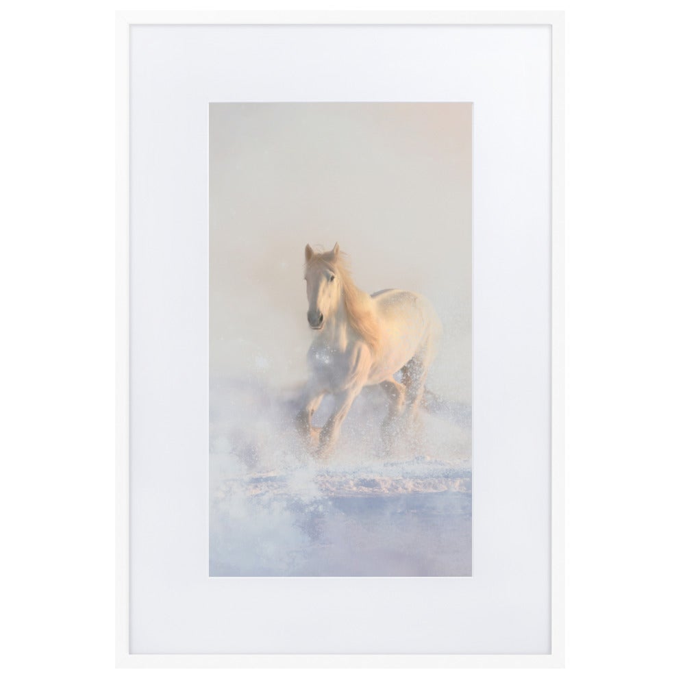 Pferd im Schnee - Poster im Rahmen mit Passepartout Weiß / 61×91 cm artlia