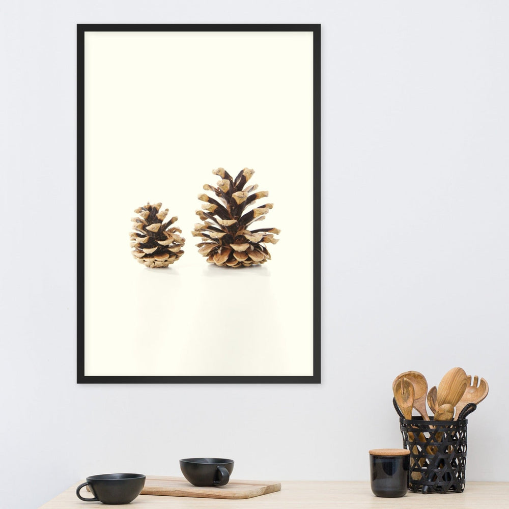 Pine Cone - Poster im Rahmen artlia