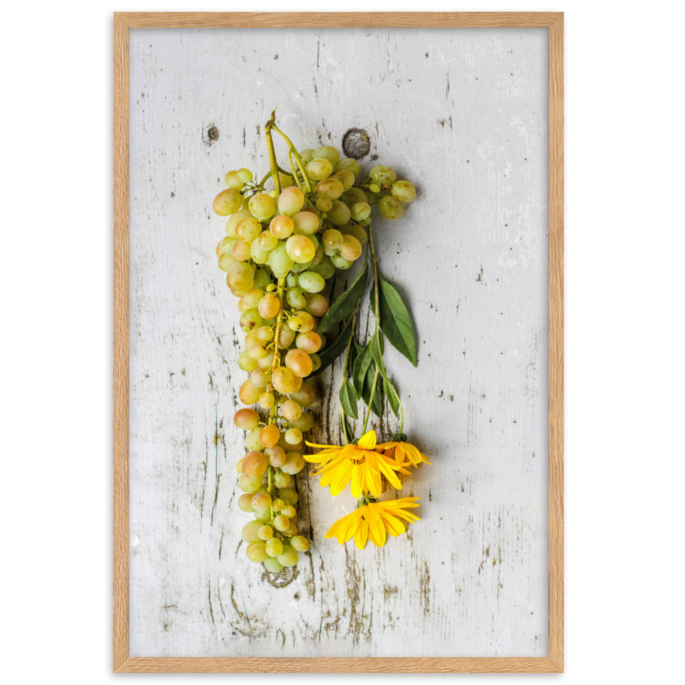 Poster mit Rahmen - Weintrauben und Blumen Oak / 61×91 cm artlia