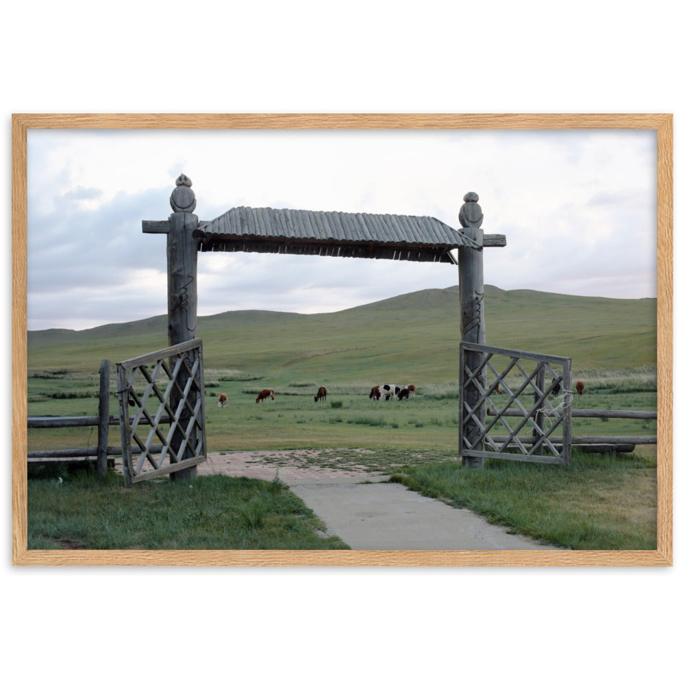 Poster mit Rahmen - The gateway to the steppes of Mongolia Young Han Song Oak / 61×91 cm artlia